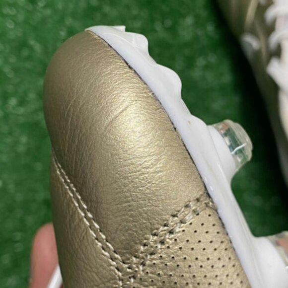 Nike Premier 3 Low Mens Soccer Cleats Gold AT5889-200 NEW* Sz 7